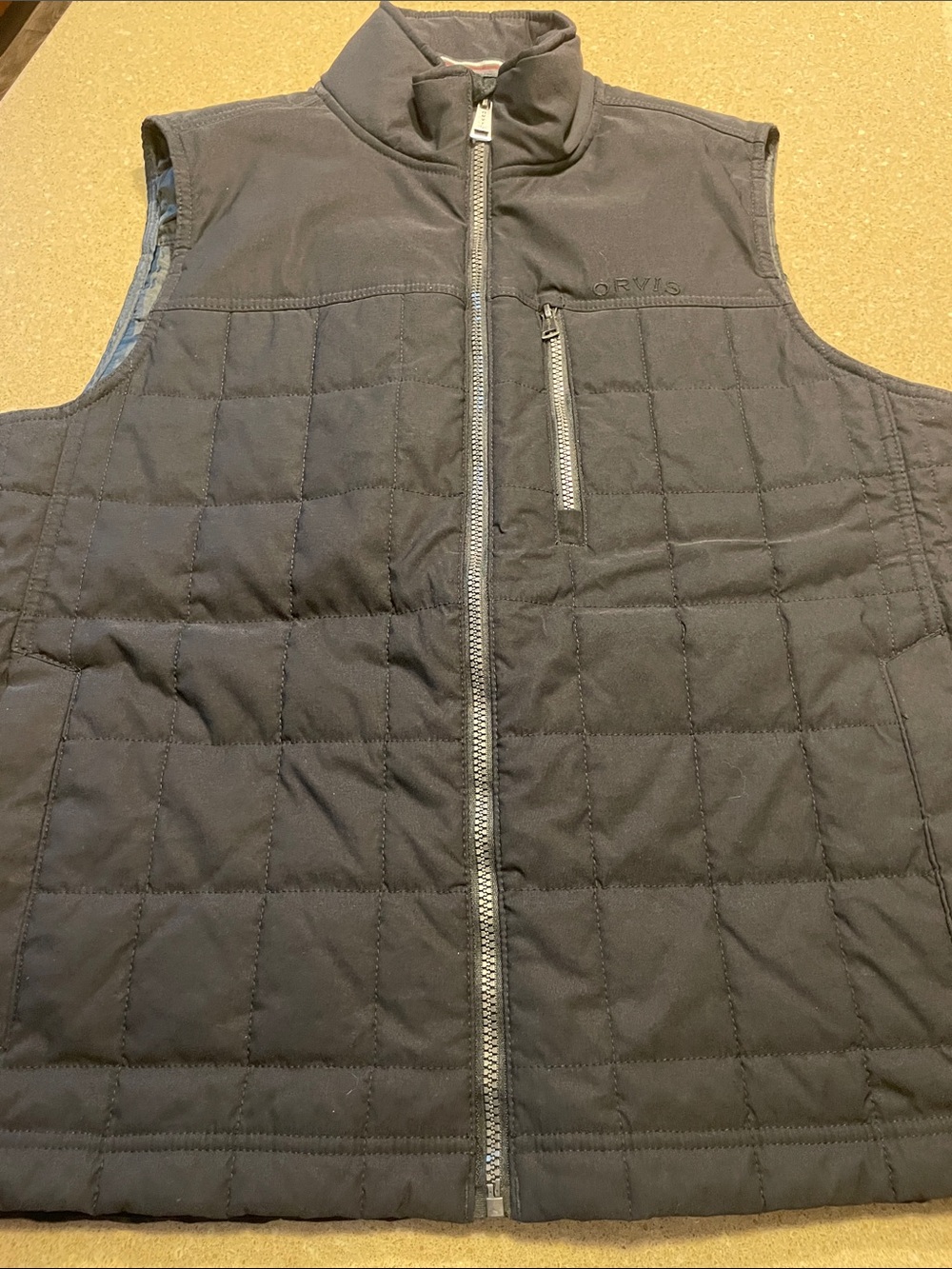 Orvis Men's Quilted Zip Vest - Black